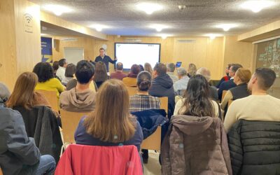 [Charla Motivacional] «Ligero de equipaje»