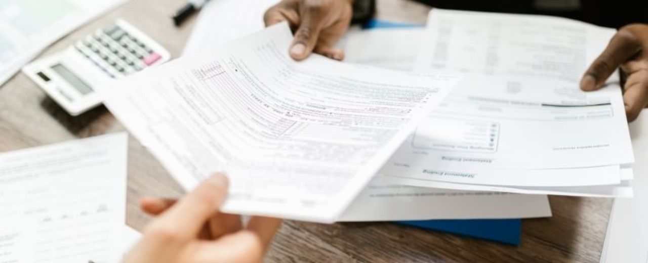 Documentos necesarios para obtener la residencia de larga duración