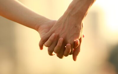 Parejas de hecho: cómo registrarte, requisitos y ventajas